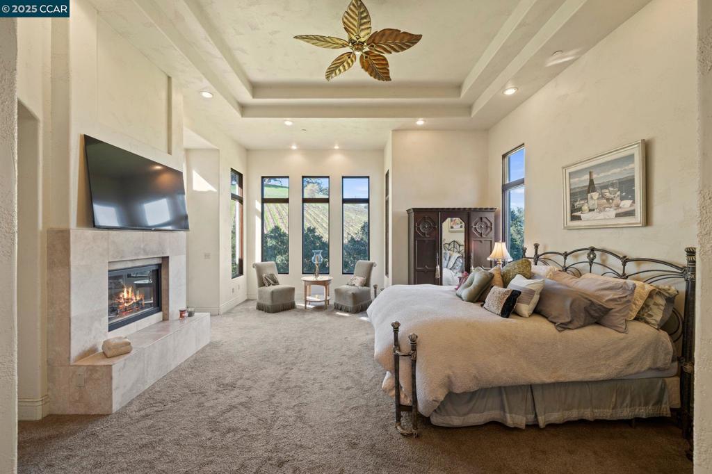 RUBY HILL VINEYA - Residential