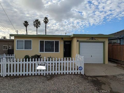 Photo of 431 Java Street, Morro Bay, CA 93442 (MLS # OC26088458)