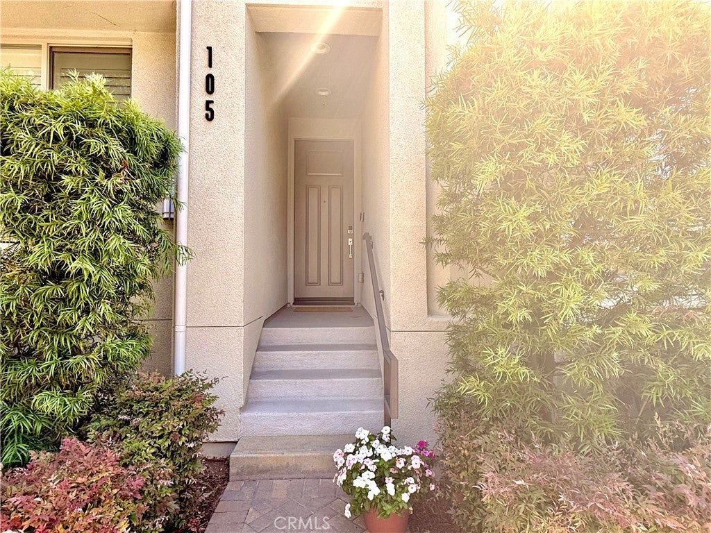5550 Strand