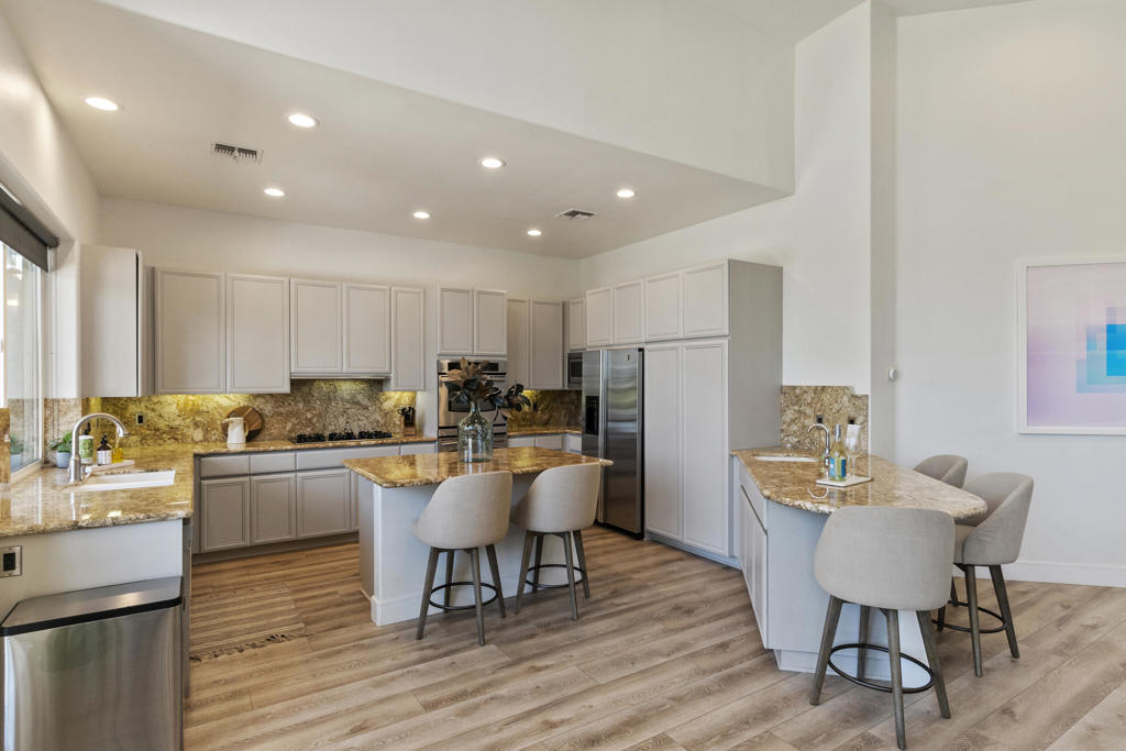 Rancho La Quinta CC - Residential Lease