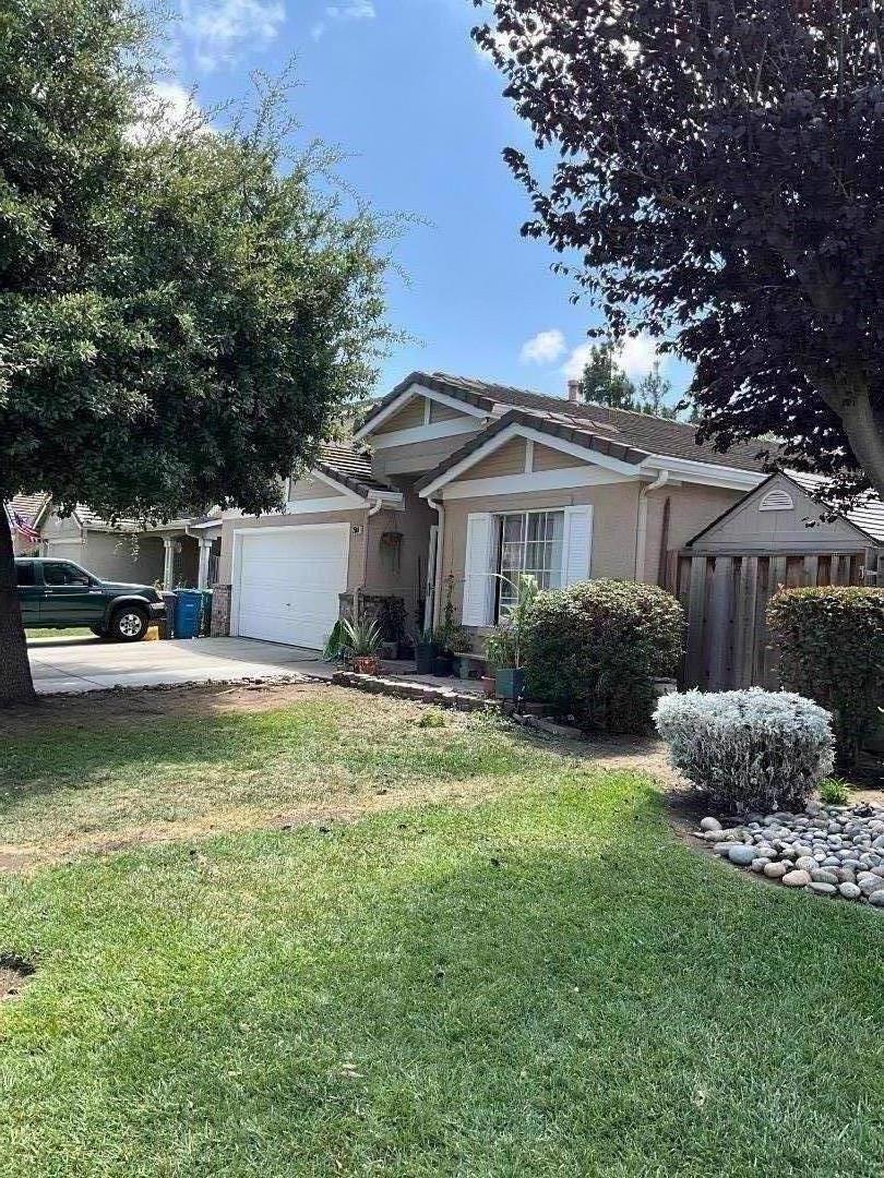 2560 Glenview Drive