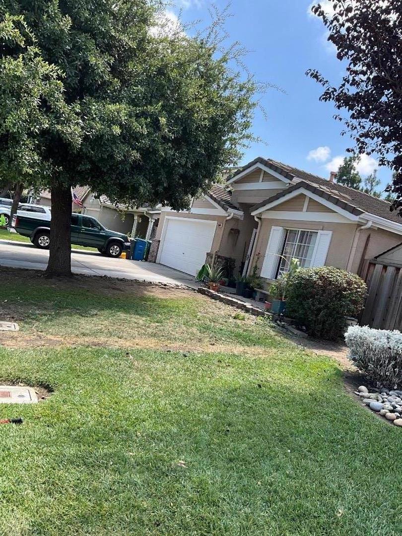 2560 Glenview Drive