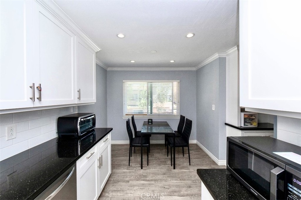 12200 Montecito Road L208