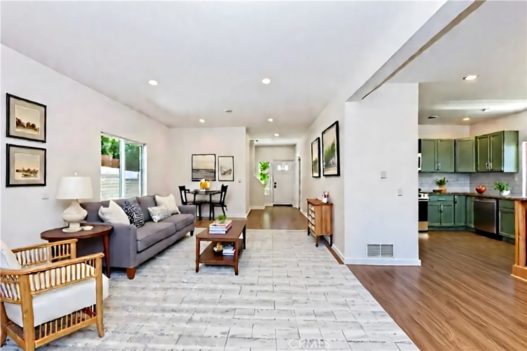 Twin Peaks (TWIN) - Residential