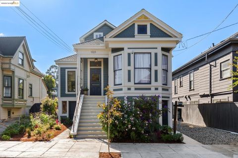 Photo of 1023 54Th St St, Oakland, CA 94608 (MLS # 41116468)