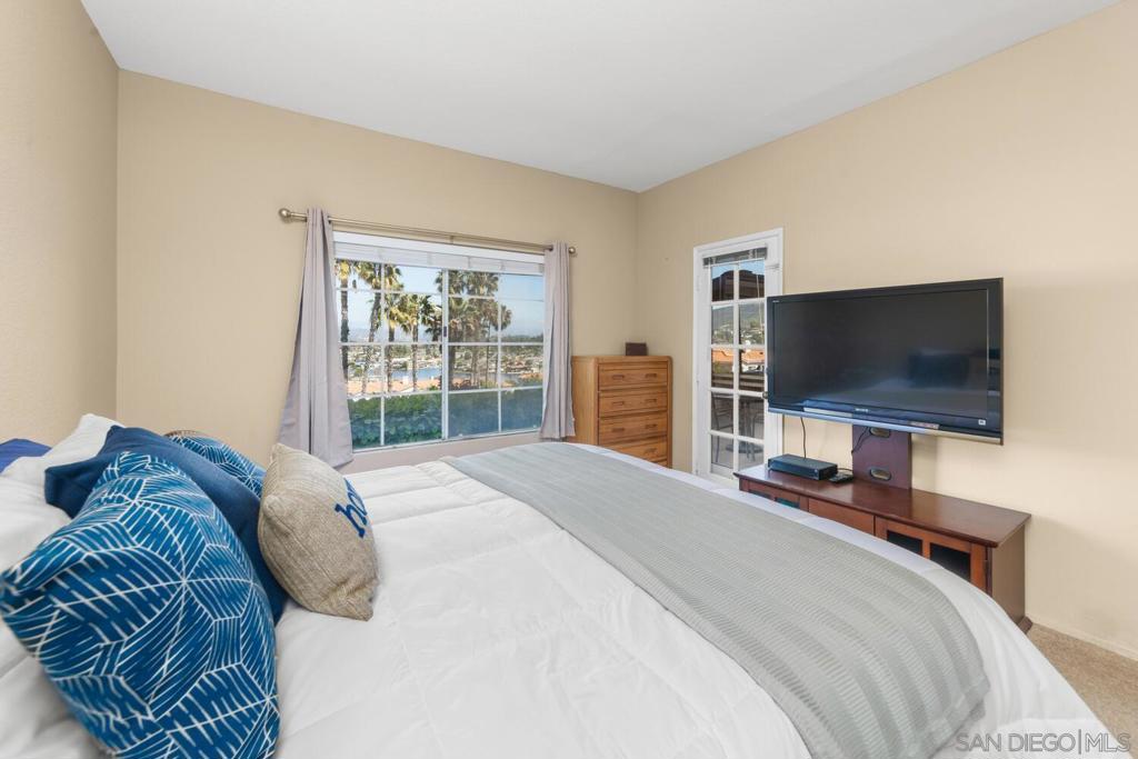 Lake San Marcos - Residential