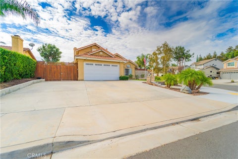 Tiny photo for 9203 Owari LN, Riverside, CA 92508 (MLS # DW26198866)