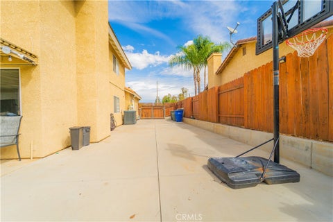 Tiny photo for 9203 Owari LN, Riverside, CA 92508 (MLS # DW26198866)