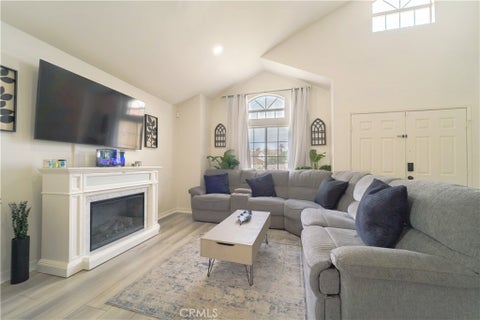 Tiny photo for 9203 Owari LN, Riverside, CA 92508 (MLS # DW26198866)