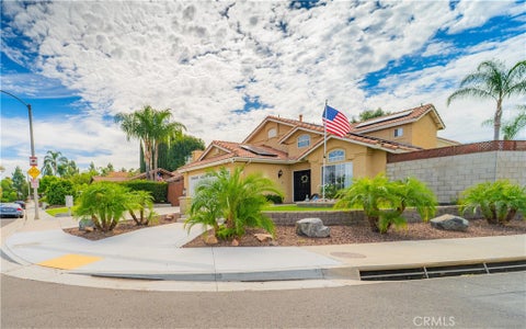 Photo of 9203 Owari LN, Riverside, CA 92508 (MLS # DW26198866)