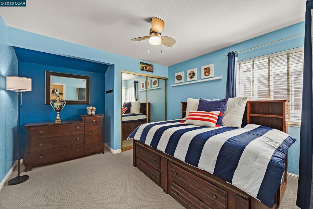 MEADOW CREEK - Residential