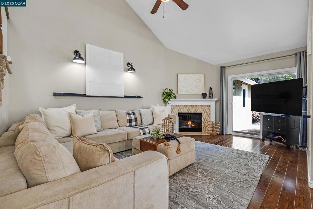 MEADOW CREEK - Residential