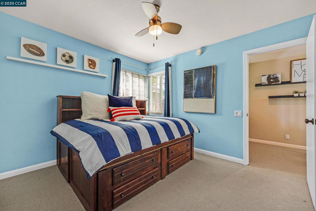 MEADOW CREEK - Residential
