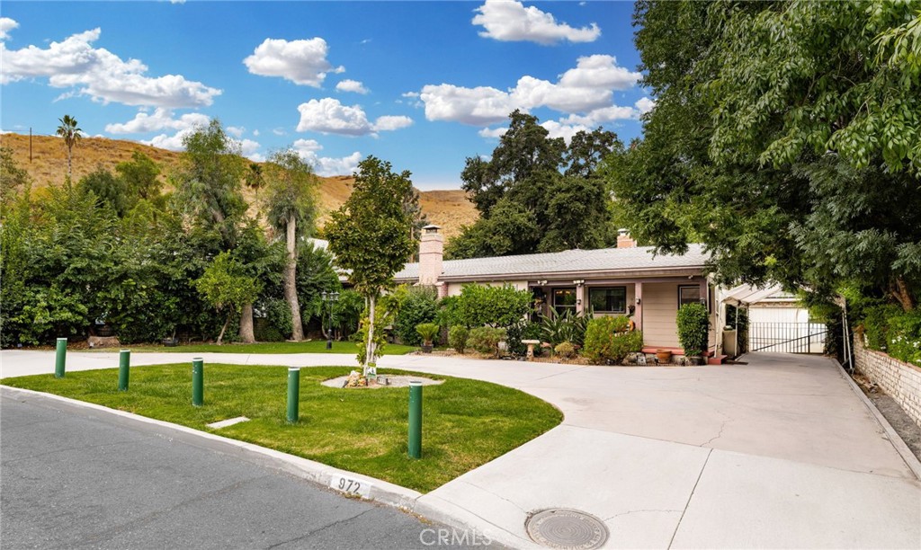 Beautiful and Spacious Shandon Hills Home!
Welcome to this charming five-bedroom, two-bath residence located in the desirable Shandon Hills neighborhood of North San Bernardino. This nearly 2,000 sq. ft. home offers a stylish updated mid-century vibe with great curb appeal and plenty of parking. Situated on an expansive 10,000+ sq. ft. lot at the base of the foothills, this property provides both comfort and opportunity.
Step inside to find a welcoming living room with a cozy fireplace, a separate dining room, and a very spacious kitchen perfect for family gatherings. The home also includes a versatile bonus sunroom/family room with an indoor laundry area.
Out back, enjoy the mature shade and multiple fruit trees that create a peaceful outdoor retreat with endless possibilities for entertaining, gardening, or expansion. The property also includes a detached small guest house and a large bonus building/storage space behind the garage—both offering excellent potential for conversion to ADUs (buyer to verify).
This home truly has it all—space, charm, and versatility. Don’t miss your chance to see it! Call today for your private showing.