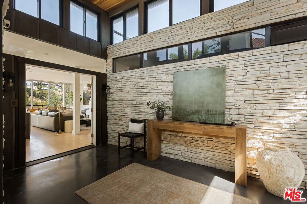 Photo of 454 Stassi Lane, Santa Monica, CA 90402 (MLS # 26992479)