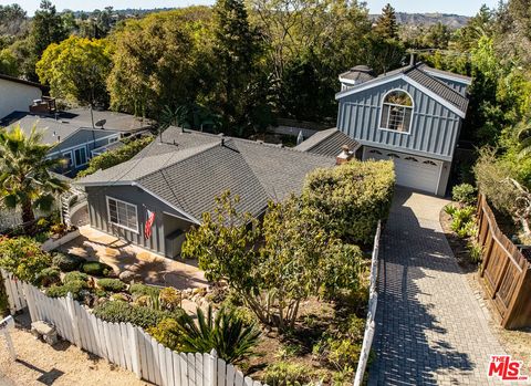 2923 La Combadura Road Santa Barbara CA 93105