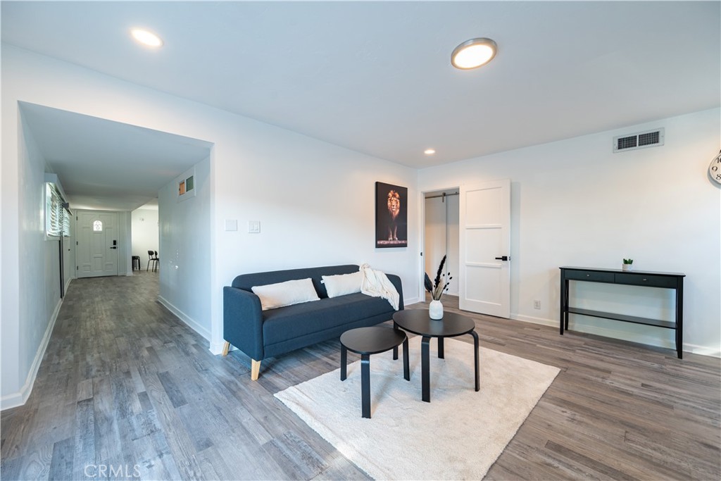 This beautifully upgraded and recently renovated single-level 3-bedroom, 2-bathroom pool home is move-in ready and located in a quiet, desirable, and secluded equestrian neighborhood in Santa Ana. The layout includes two full-sized bedrooms, including a spacious master bedroom, plus a bonus room that can serve as a third bedroom or a home office. While there is no garage, the property offers three assigned parking spaces in the driveway. The home features a large solar energy system, helping to keep electric bills low, and landscaping maintenance is provided by the owner. Partial to full furnishing and shared utility costs can be negotiated in the rental terms. No pets and no smoking are allowed. Applicants must tour the property in person before submitting a rental application. Showings are flexible—please call or text Antoine at least two hours in advance to schedule a tour.