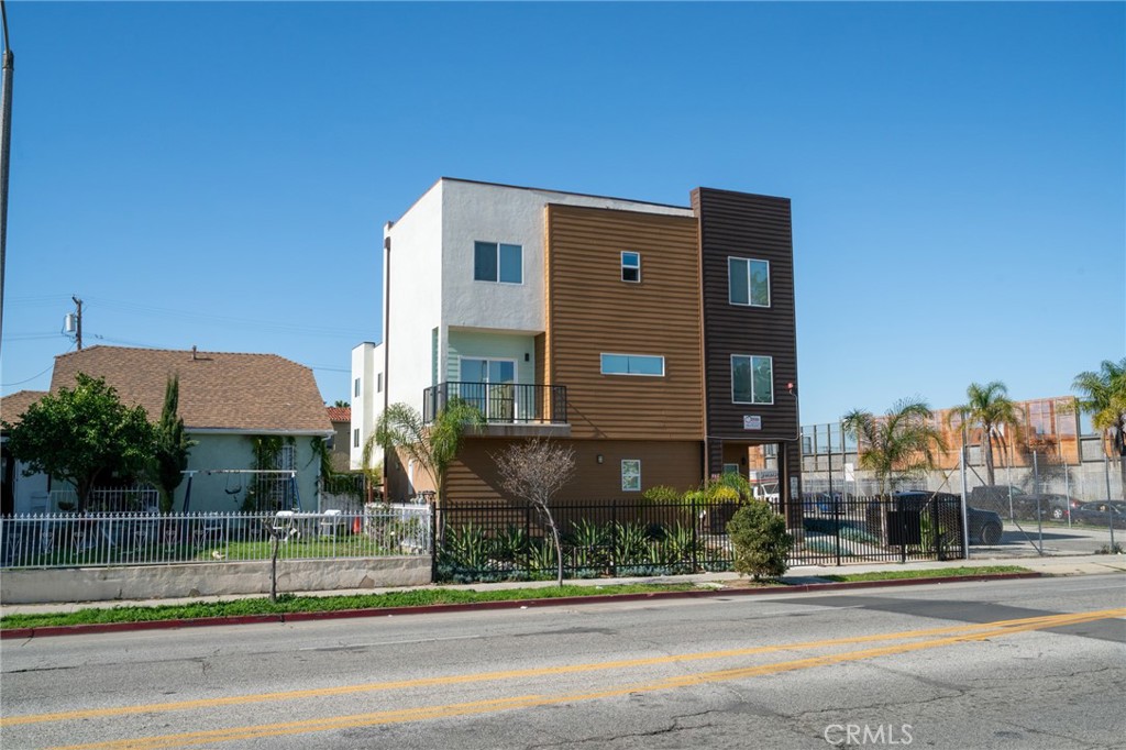 1491 Atlantic Avenue