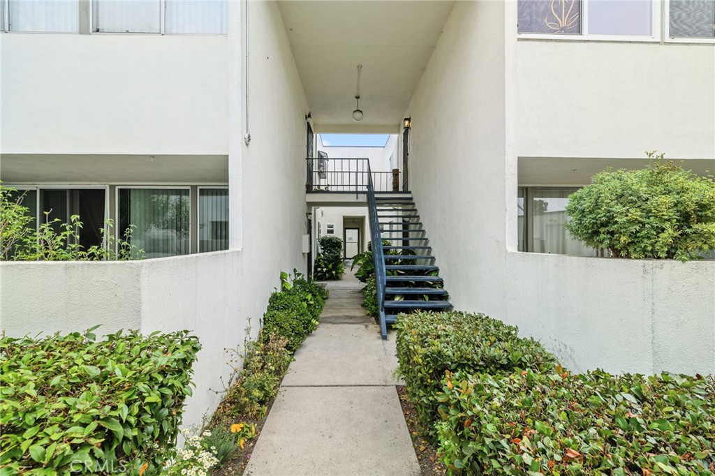 Townhouse - Condominiums - Residential