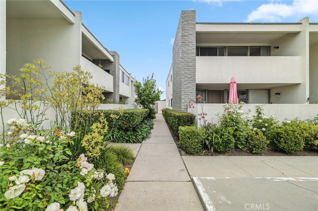 Townhouse - Condominiums - Residential