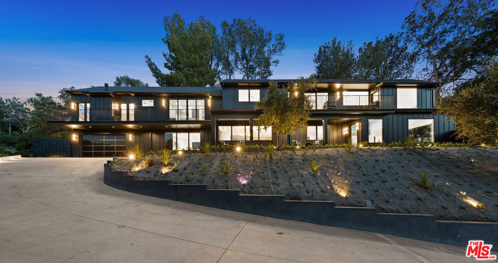 3140 Coldwater Canyon