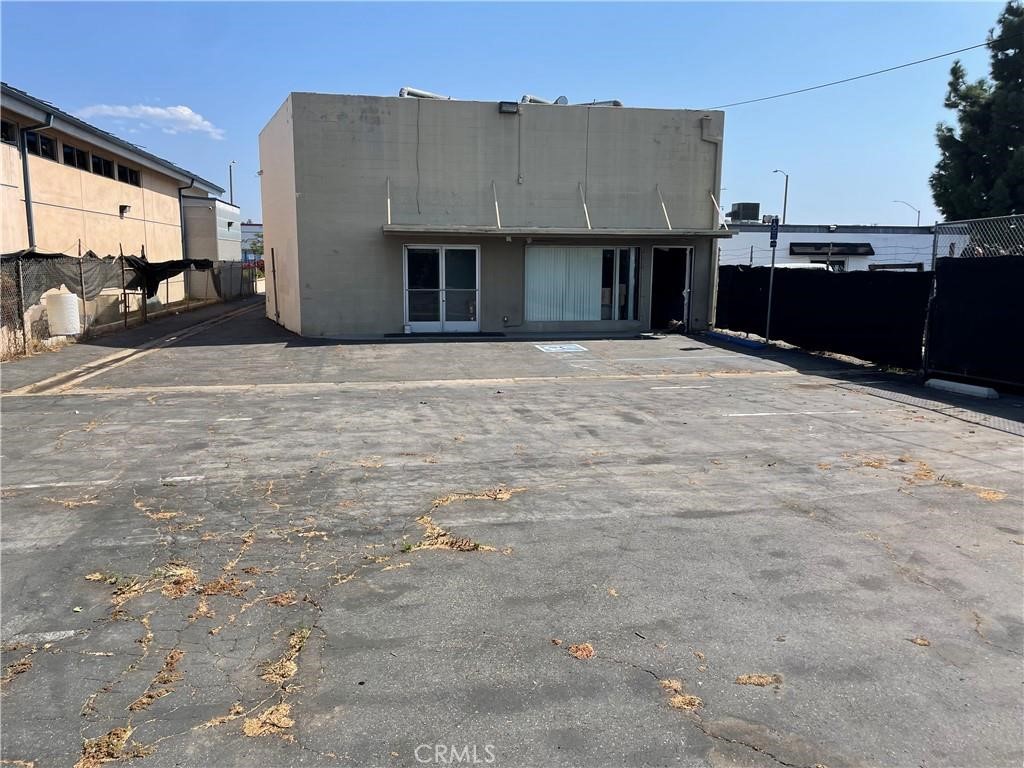 2165 Harbor Boulevard