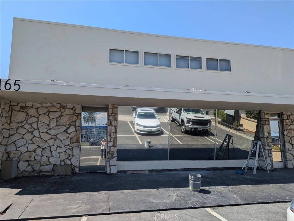 Great opportunity, Located in the middle of commercial of Costa Mesa.Second property from the corner of Victoria and Harbor Blvd. High visibility location with four parking spaces in the front and thirteen spaces in the back. Great location for a retail business or office. Two story building with multiple rooms. Appears to have all ADA requirements in place. Multiple entrances from the street side and the rear of the building. All MLS info to be verified by the buyer(s) or their representatives.