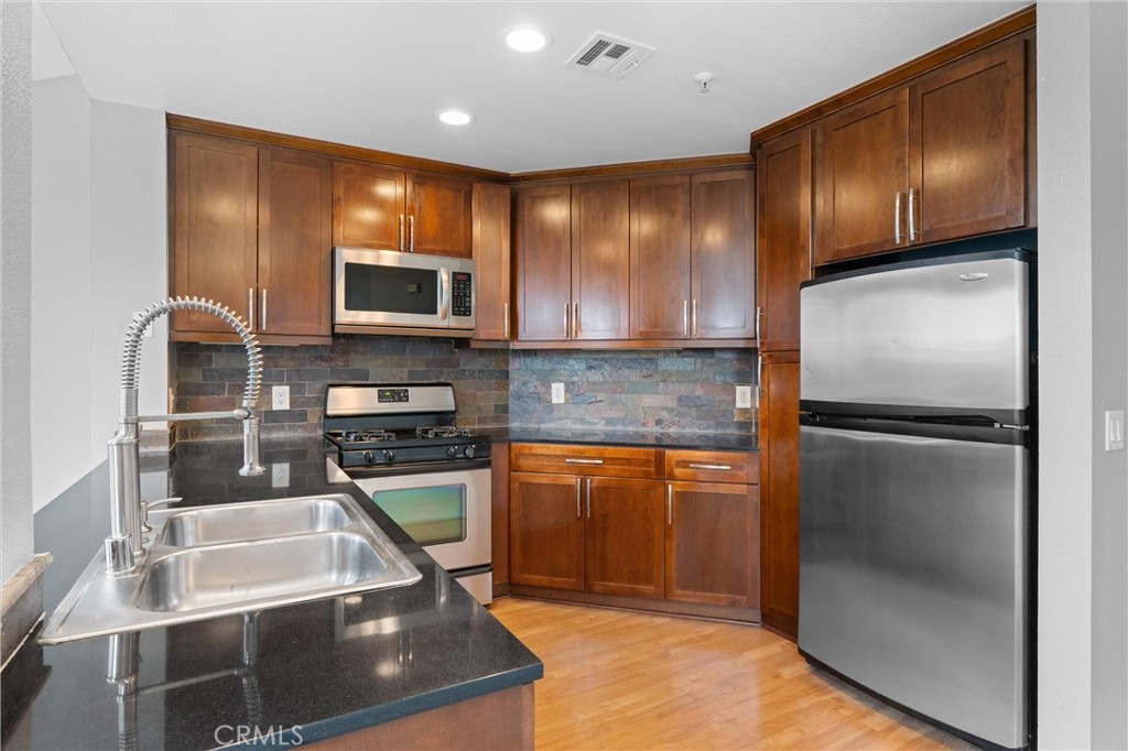 Avenue One (AVE1) - Residential Lease