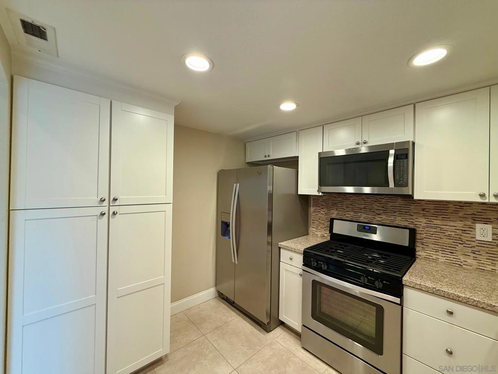 Vista - Residential Lease