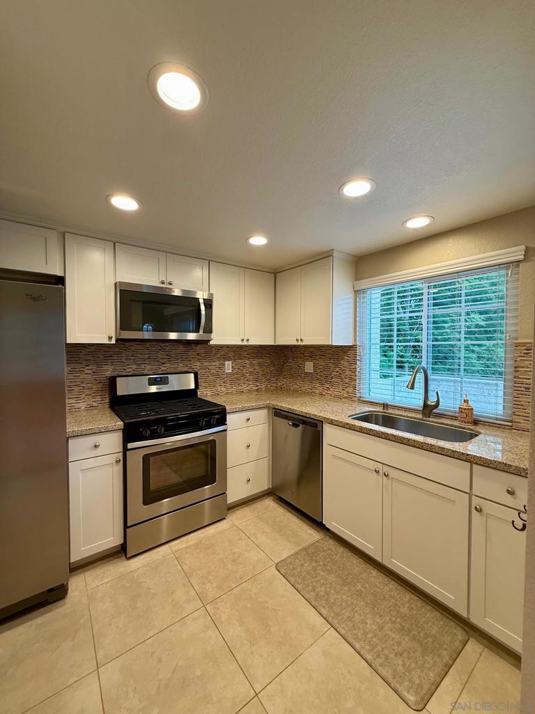 Vista - Residential Lease