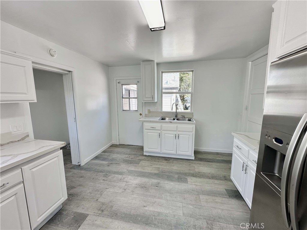 3724 3724 Encino Trail