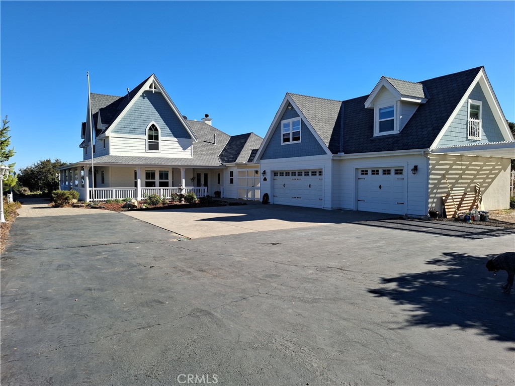 41722 Avenida De Encanto