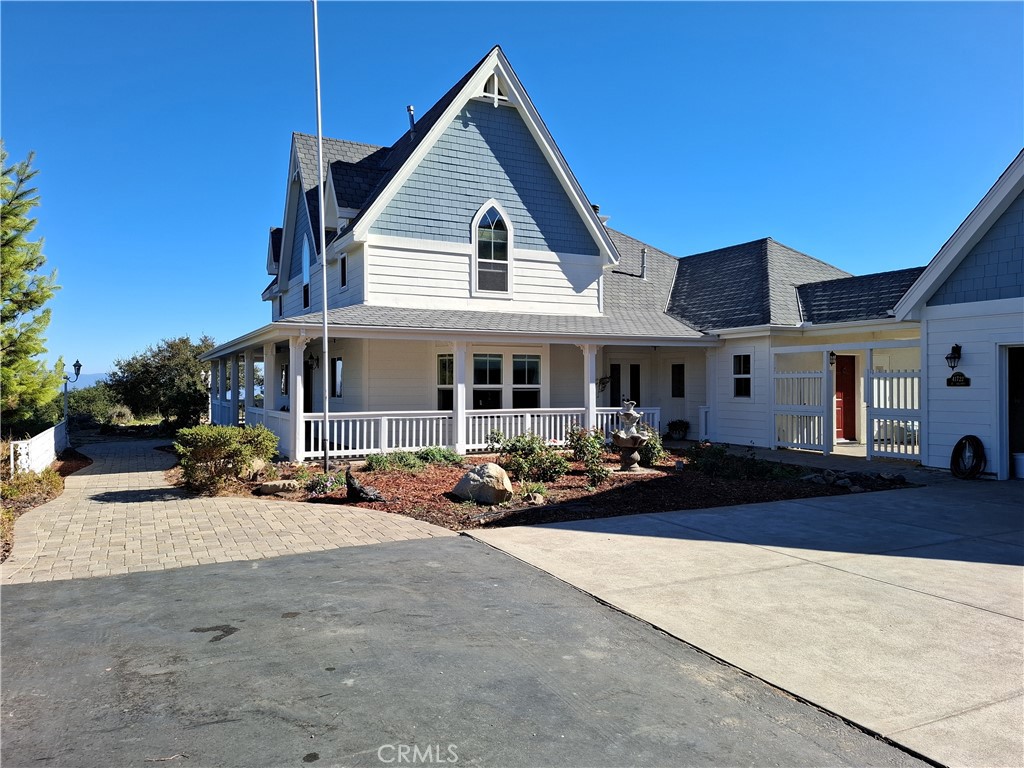 41722 Avenida De Encanto