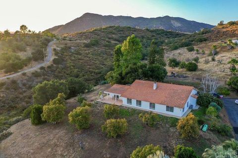 Photo of 2073 Willow Glen Rd Rd, Fallbrook, CA 92028 (MLS # NDP2604157)