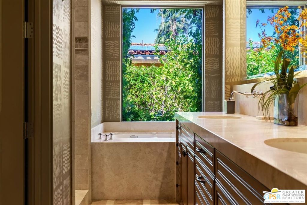 Rancho Mirage Cove - Residential