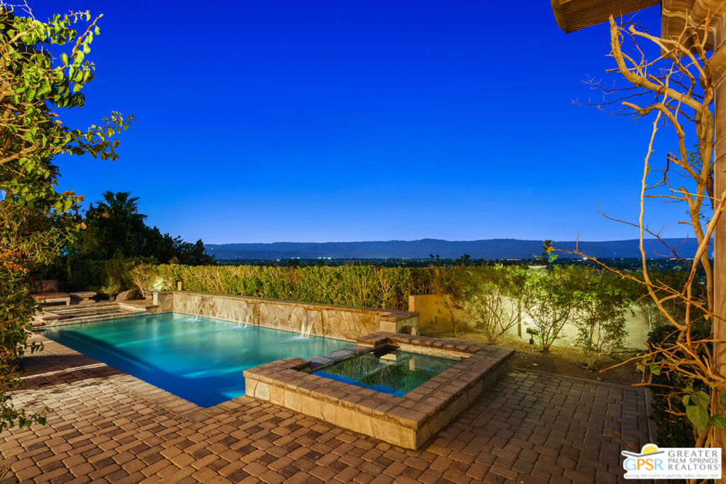 Rancho Mirage Cove - Residential