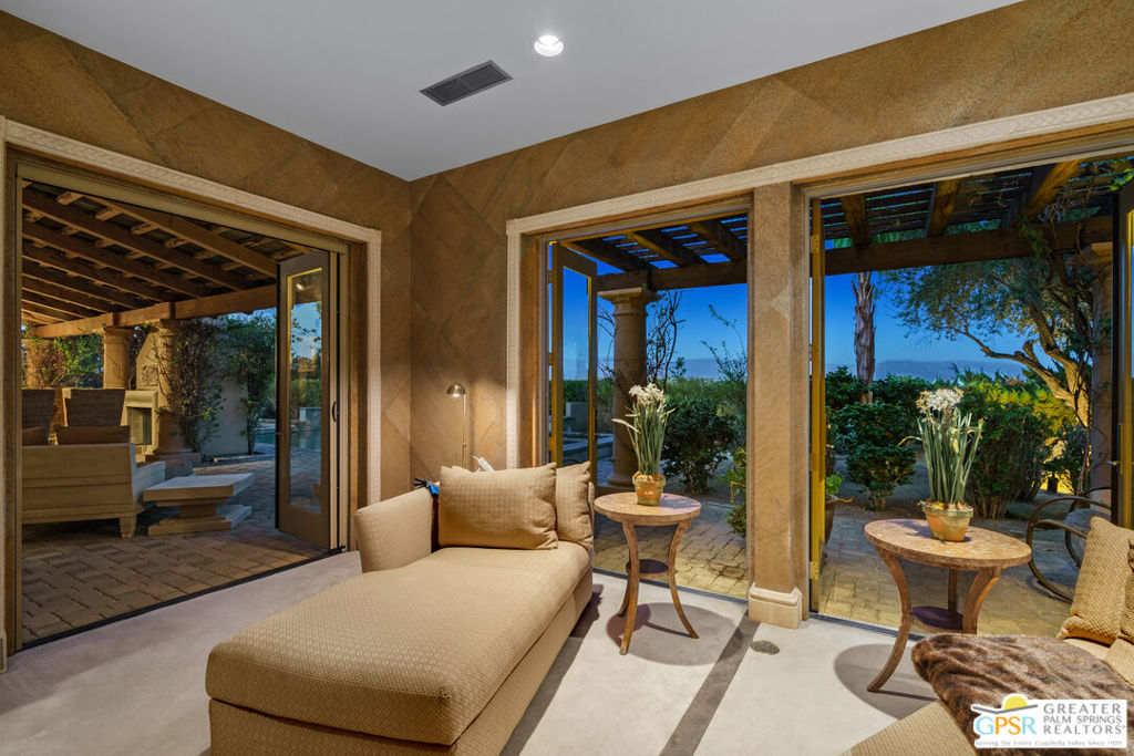 Rancho Mirage Cove - Residential