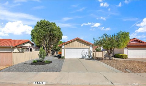 Photo of 27042 Rangewood St, Menifee, CA 92586 (MLS # SW26101919)