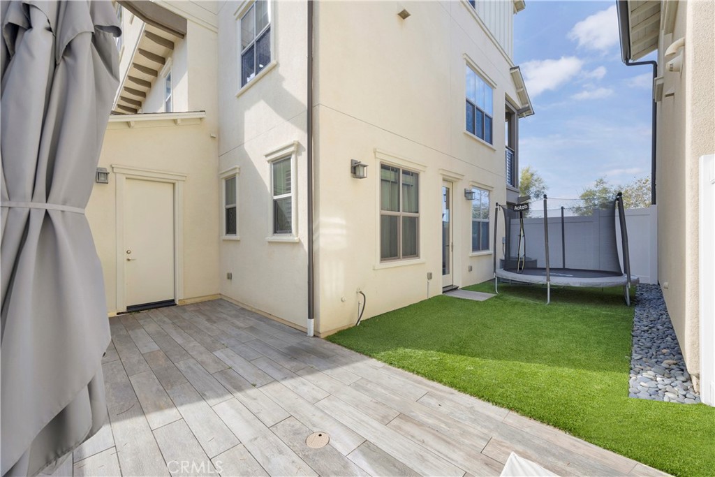 Canopy (ESCANO) - Residential Lease