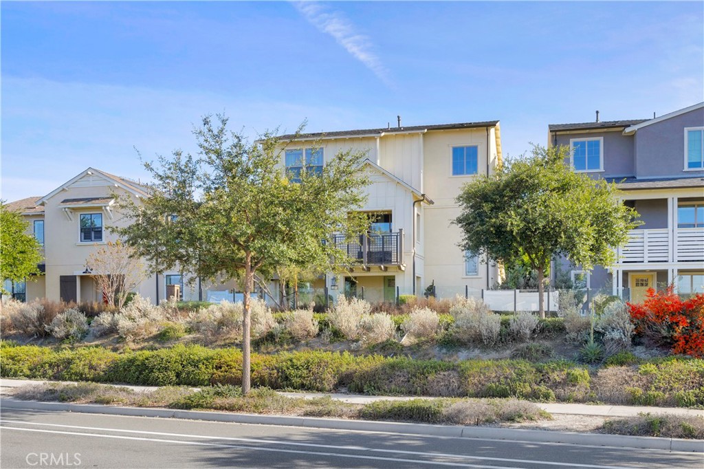 Canopy (ESCANO) - Residential Lease