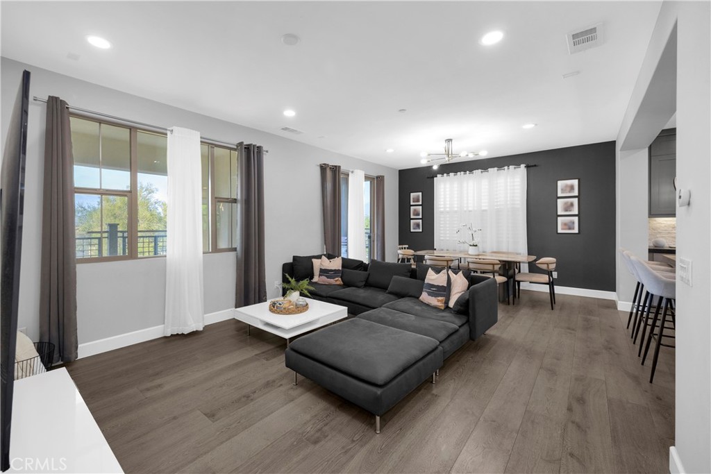 Canopy (ESCANO) - Residential Lease