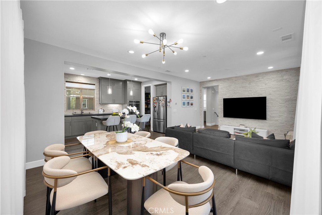 Canopy (ESCANO) - Residential Lease