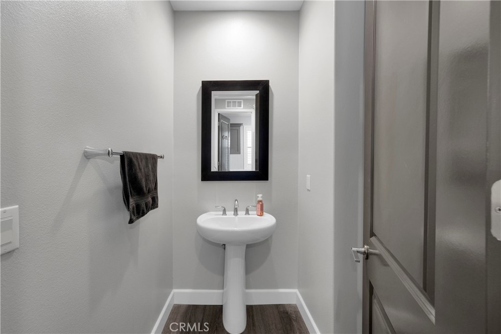 Canopy (ESCANO) - Residential Lease