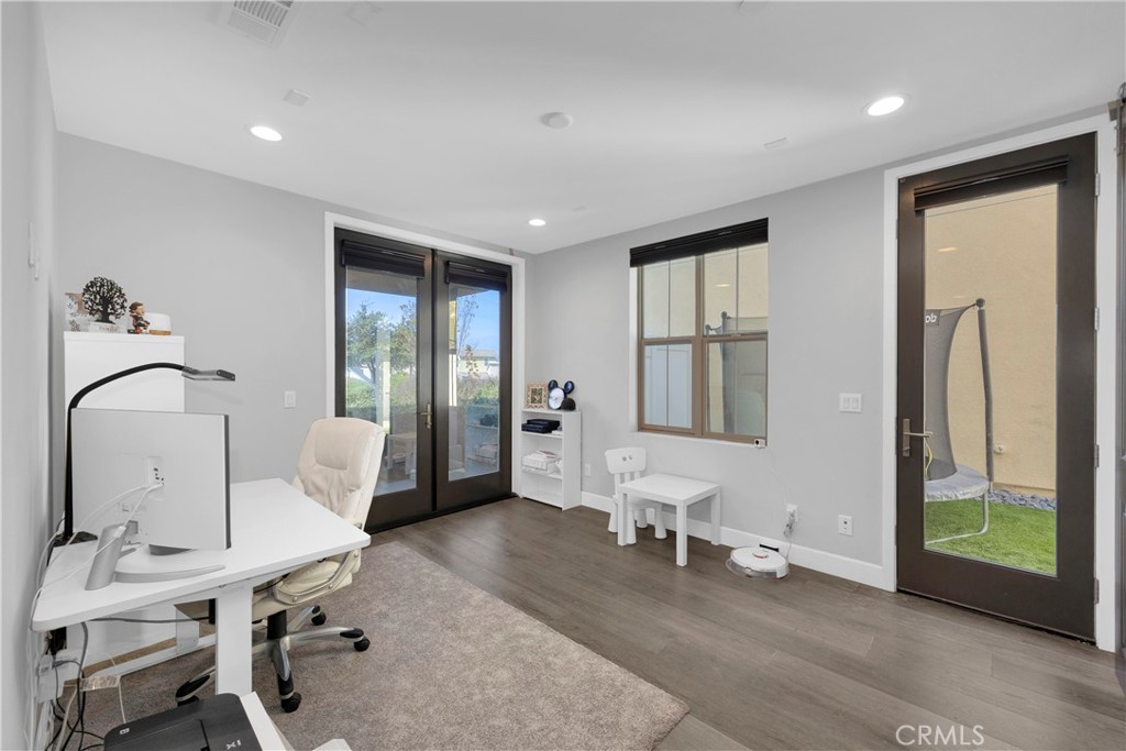 Canopy (ESCANO) - Residential Lease