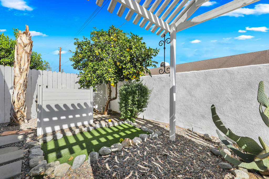 La Quinta Cove - Residential Lease