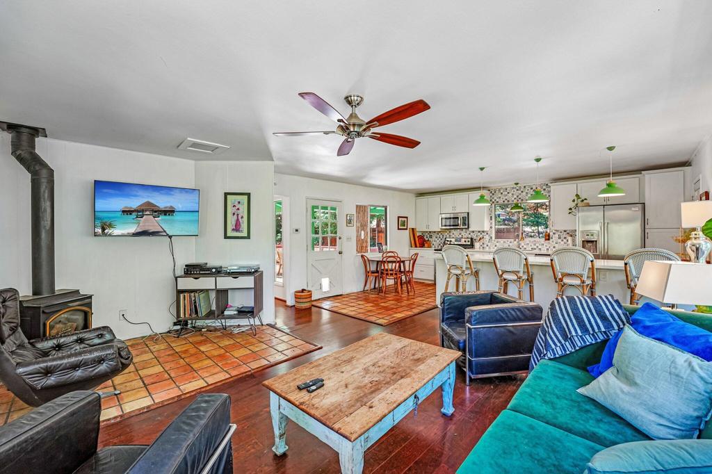 54150 Marian View Drive