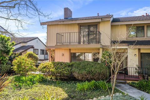 Photo of 28128 Ridgepoint Court, Rancho Palos Verdes, CA 90275 (MLS # PV26042798)