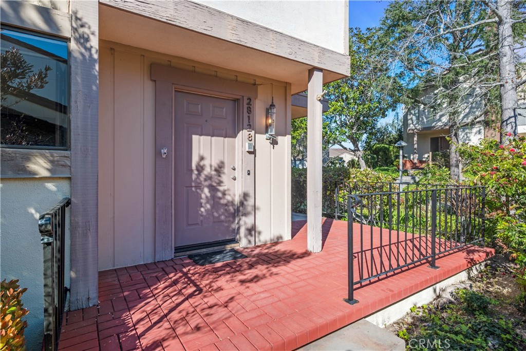 28128 Ridgepoint Court