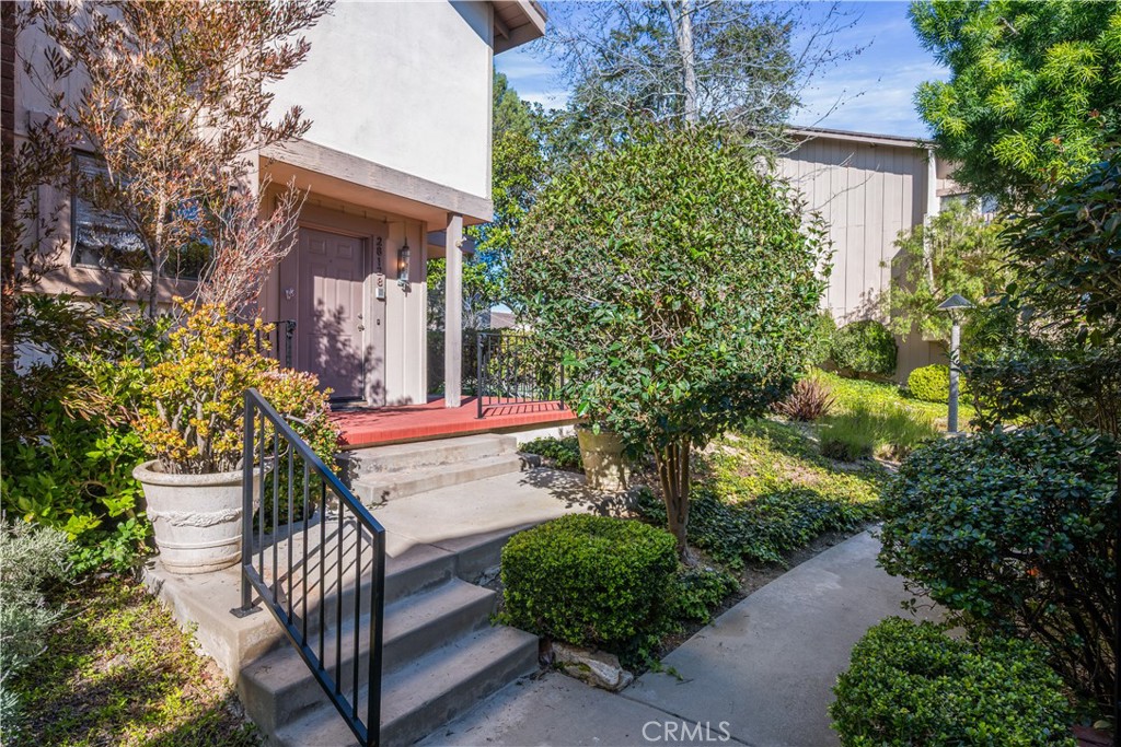 28128 Ridgepoint Court