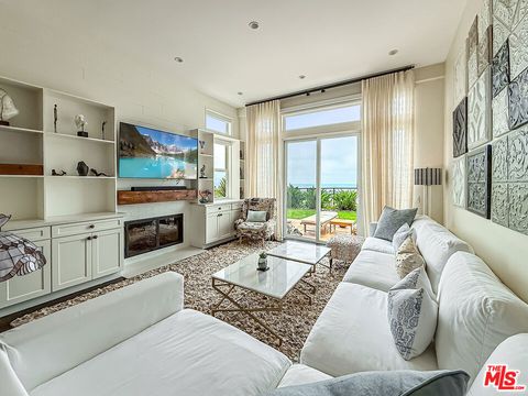 Photo of 6416 Lunita Road, Malibu, CA 90265 (MLS # 26835269)